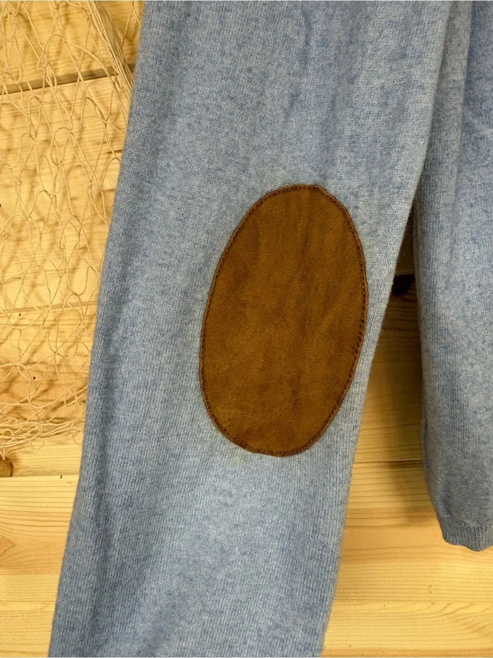Banana Republic Men’s Light Blue V-Neck Sweater